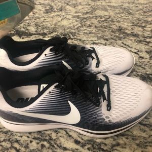 Nike women’s Pegasus